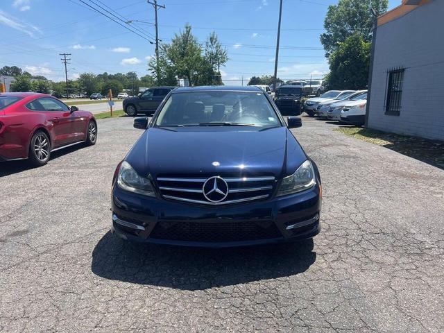 Photo of 2014 Lunar Blue Metallic Mercedes-Benz C-Class