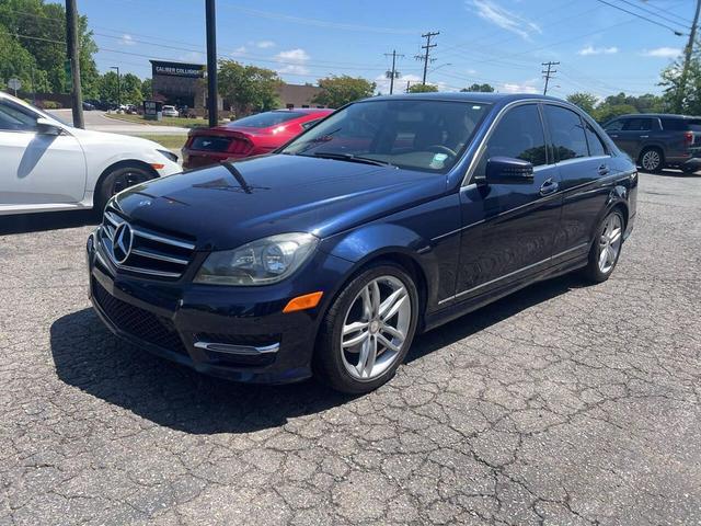 Photo of 2014 Lunar Blue Metallic Mercedes-Benz C-Class
