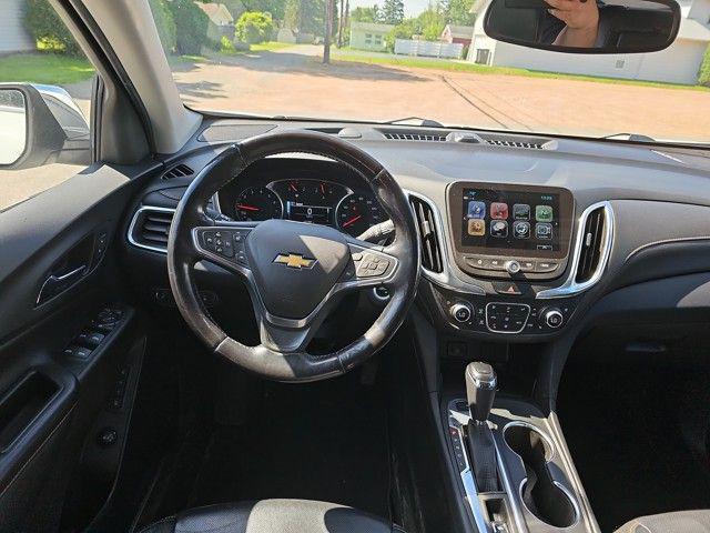 Photo of 2018 Summit White Chevrolet Equinox