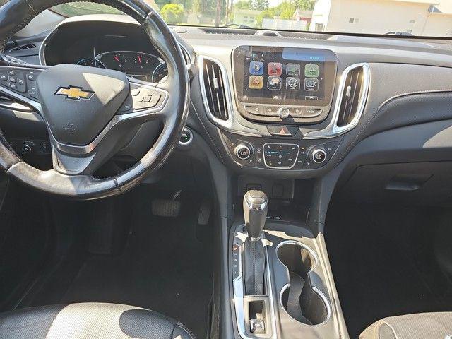 Photo of 2018 Summit White Chevrolet Equinox