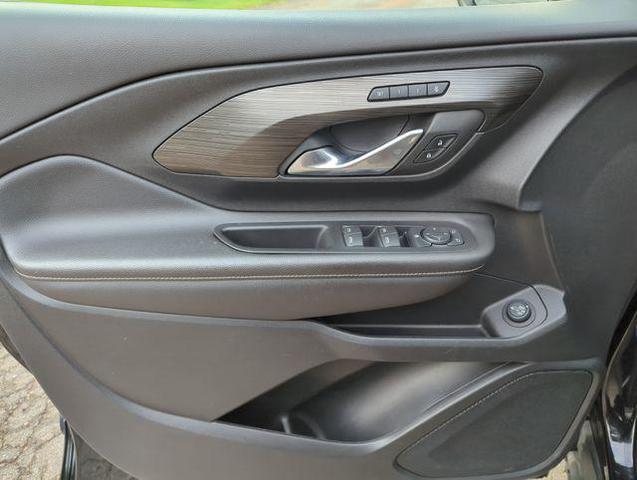 Photo of 2022 Ebony Twilight Metallic GMC Terrain