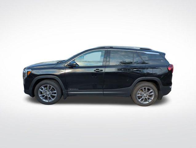 Photo of 2022 Ebony Twilight Metallic GMC Terrain