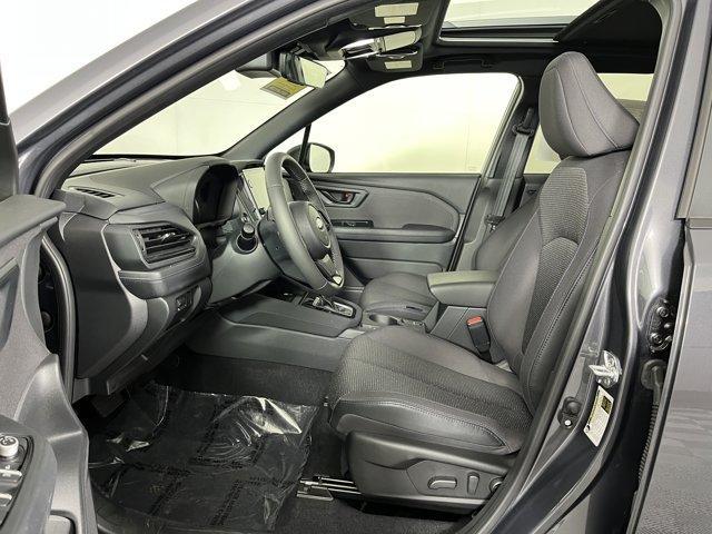 Photo of 2025 Magnetite Gray Metallic Subaru Forester