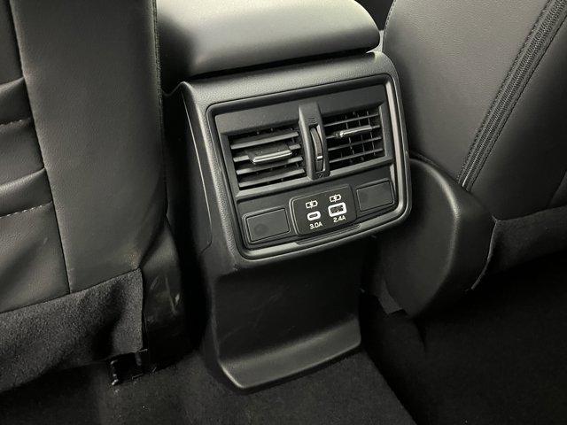 Photo of 2025 Magnetite Gray Metallic Subaru Forester
