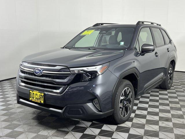 Photo of 2025 Magnetite Gray Metallic Subaru Forester
