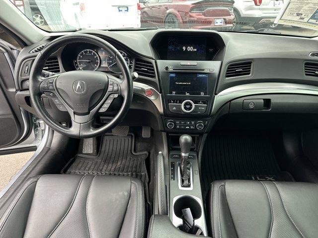 Photo of 2022 Silver Acura ILX