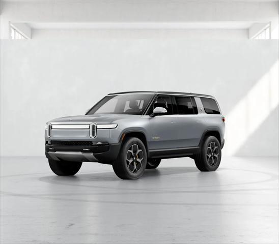 Photo of 2023 LA Silver Rivian R1T