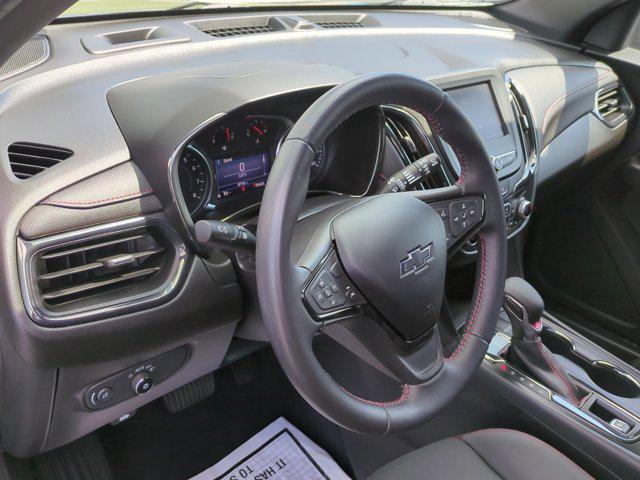Photo of 2022 Iron Gray Metallic Chevrolet Equinox