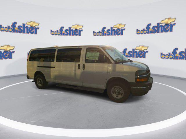 Photo of 2024 Summit White Chevrolet Express 3500