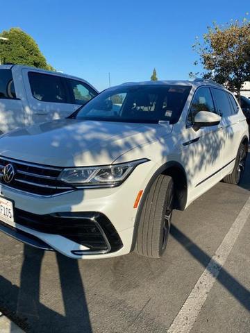 Photo of 2022 Pure White Volkswagen Tiguan