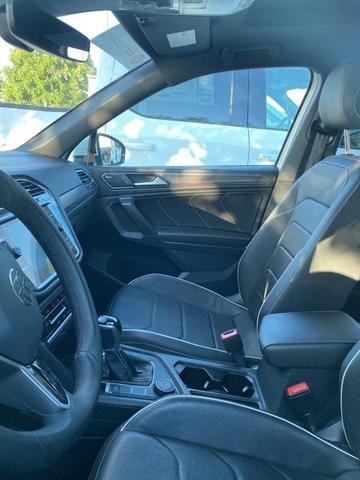 Photo of 2022 Pure White Volkswagen Tiguan