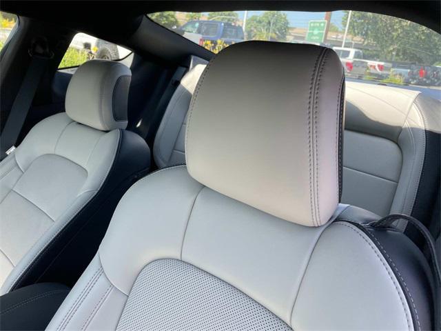 Photo of 2025 Oxford White Ford Mustang