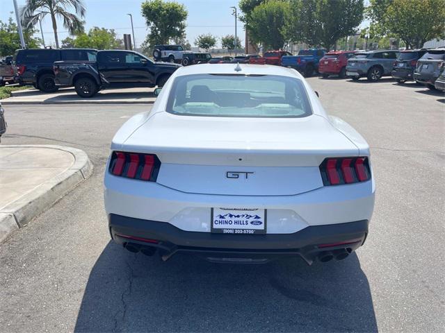 Photo of 2025 Oxford White Ford Mustang