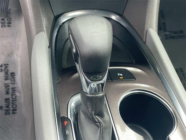 Photo of 2024 Summit White Chevrolet Malibu