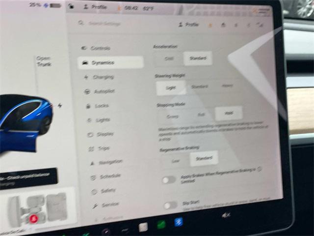 Photo of 2019 Deep Blue Metallic Tesla Model 3