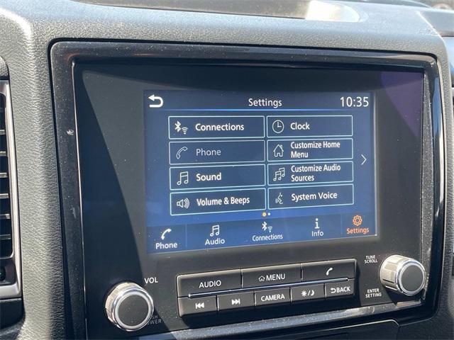 Photo of 2023 Super Black Nissan Frontier