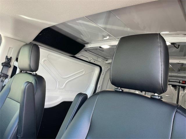 Photo of 2025 Oxford White Ford Transit-250