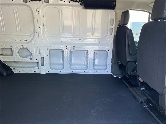 Photo of 2025 Oxford White Ford Transit-250