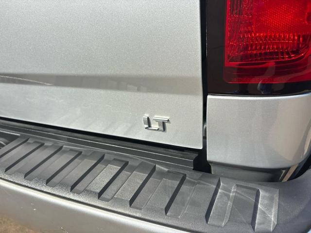 Photo of 2018 Silver Ice Metallic Chevrolet Silverado 1500