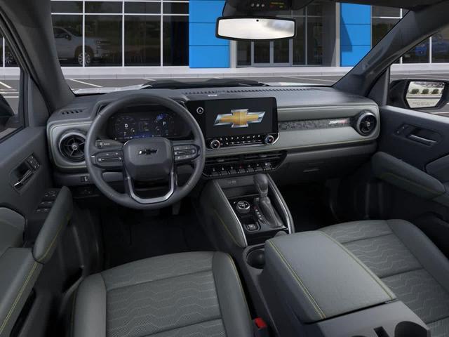 Photo of 2026 Summit White Chevrolet Colorado