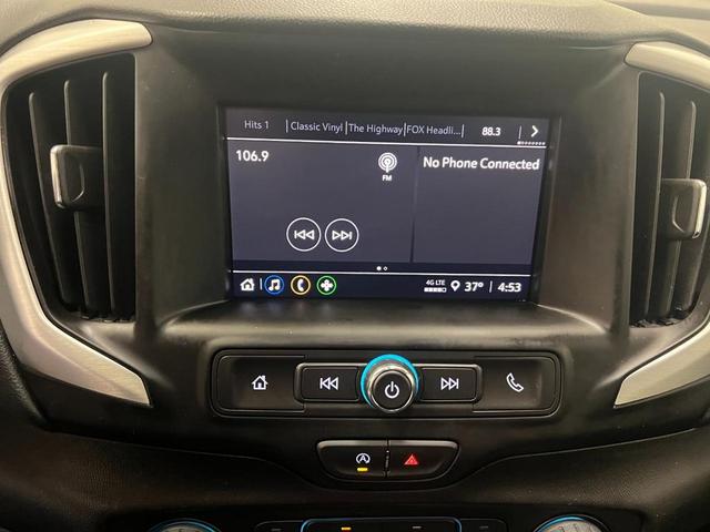 Photo of 2024 Summit White GMC Terrain