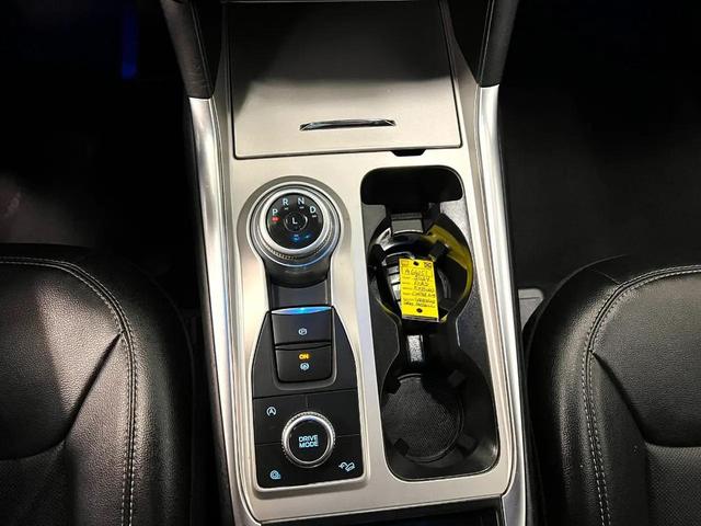 Photo of 2024 Carbonized Gray Metallic Ford Explorer