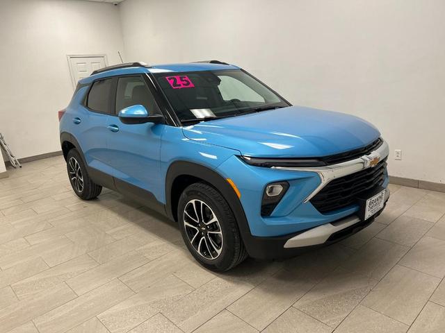 Photo of 2025 Marina Blue Metallic Chevrolet Trailblazer