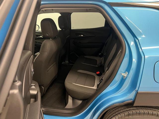 Photo of 2025 Marina Blue Metallic Chevrolet Trailblazer