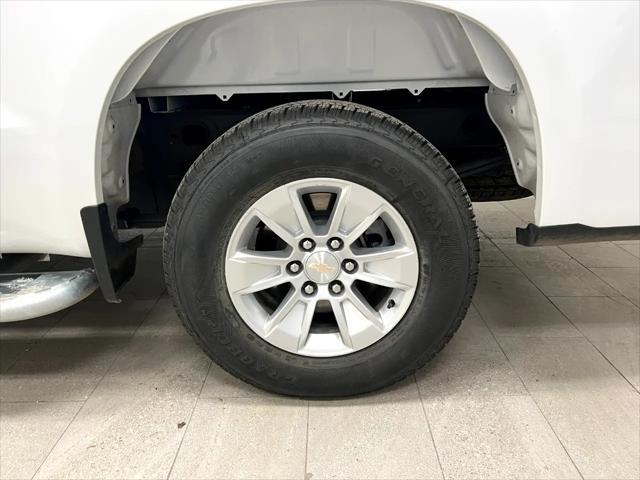 Photo of 2024 Summit White Chevrolet Silverado 1500