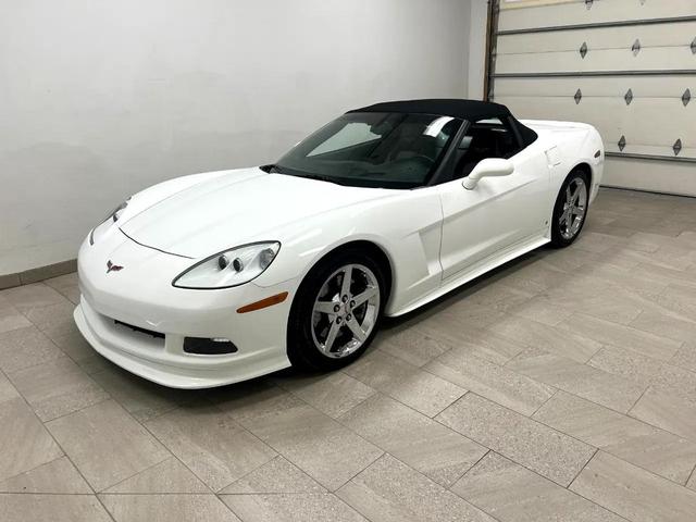 Photo of 2007 Artic White Chevrolet Corvette