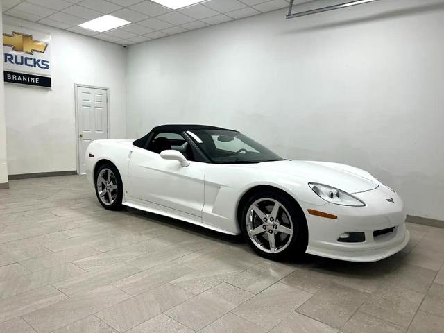 Photo of 2007 Artic White Chevrolet Corvette