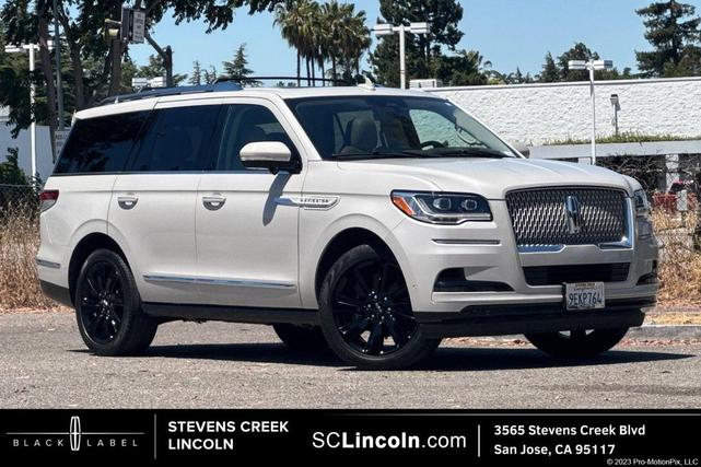 2022 Lincoln Navigator
