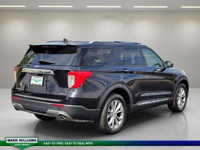 Photo of 2022 Agate Black Metallic Ford Explorer