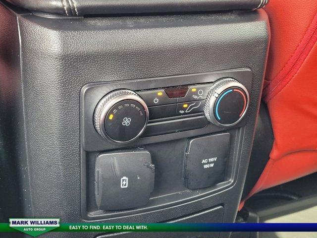 Photo of 2022 Agate Black Metallic Ford Explorer