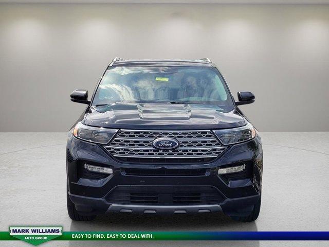 Photo of 2022 Agate Black Metallic Ford Explorer