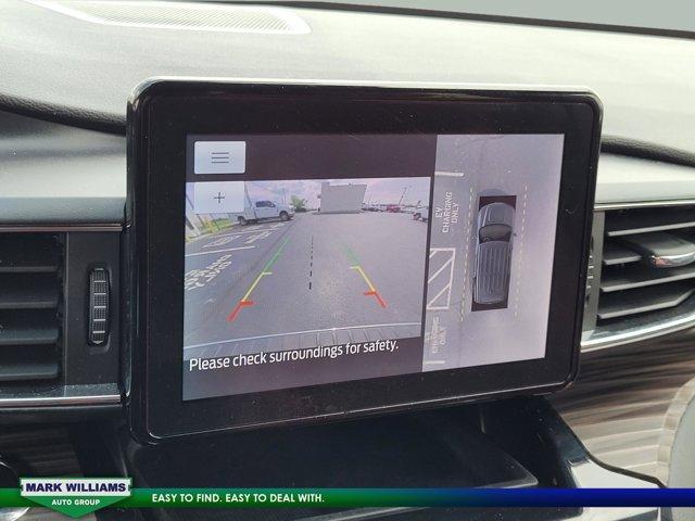 Photo of 2022 Agate Black Metallic Ford Explorer
