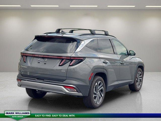 Photo of 2025 Hampton Gray Hyundai TUCSON