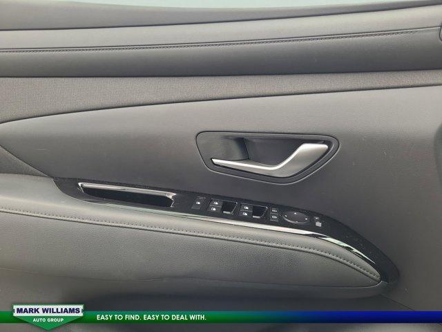 Photo of 2025 Hampton Gray Hyundai TUCSON