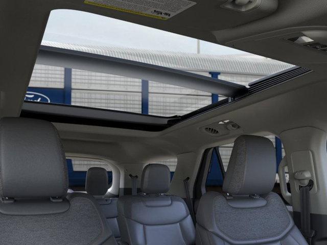 Photo of 2025 Agate Black Metallic Ford Explorer
