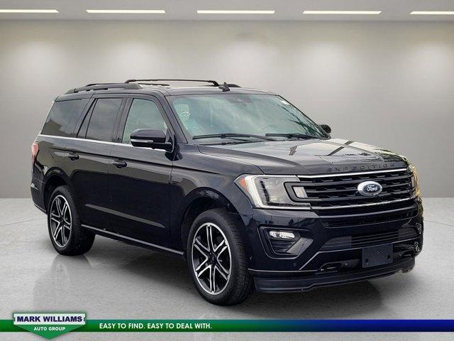 Photo of 2020 Black Ford Expedition