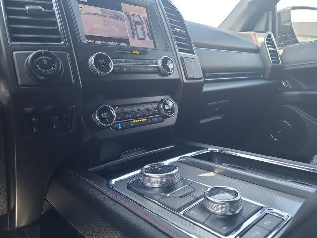 Photo of 2020 Black Ford Expedition