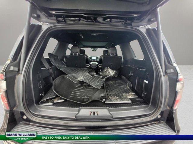 Photo of 2020 Black Ford Expedition