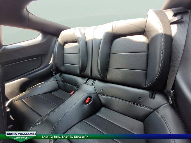Photo of 2015 Magnetic Metallic Ford Mustang