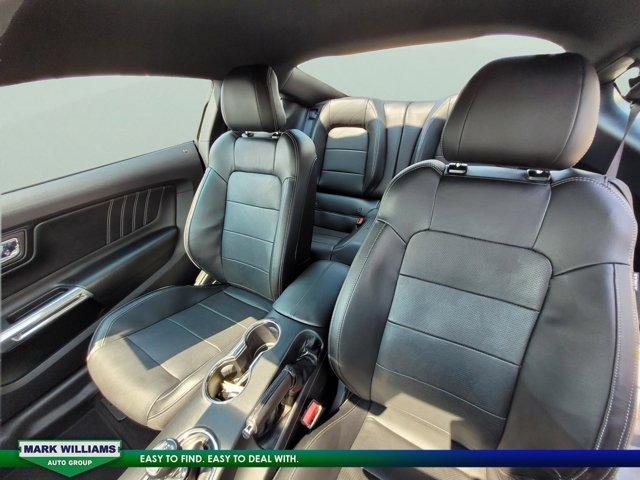 Photo of 2015 Magnetic Metallic Ford Mustang