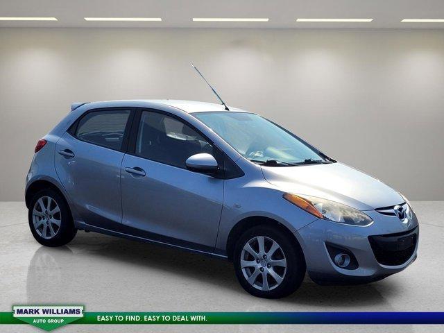Photo of 2011 Liquid Silver Mazda Mazda2