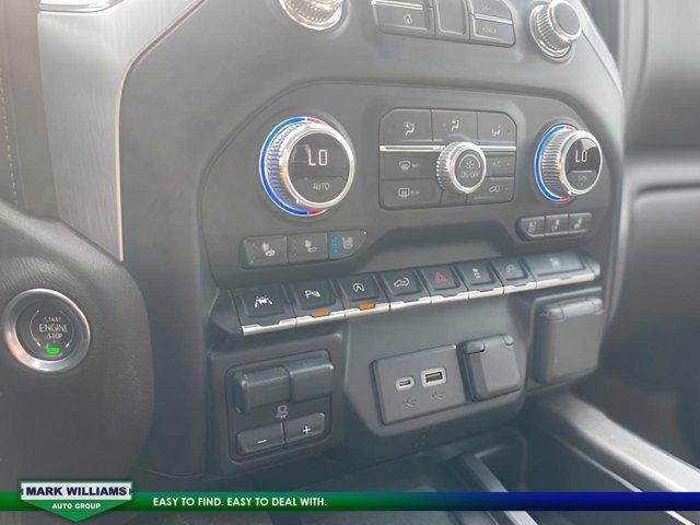 Photo of 2020 Summit White GMC Sierra 1500