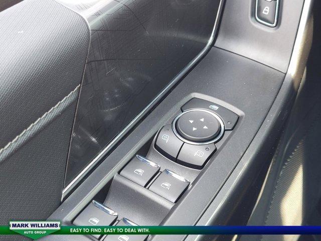 Photo of 2022 Iconic Silver Metallic Ford F-150