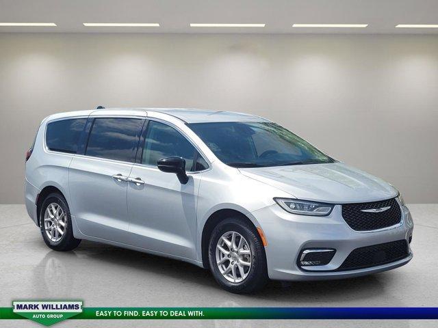2024 Chrysler Pacifica