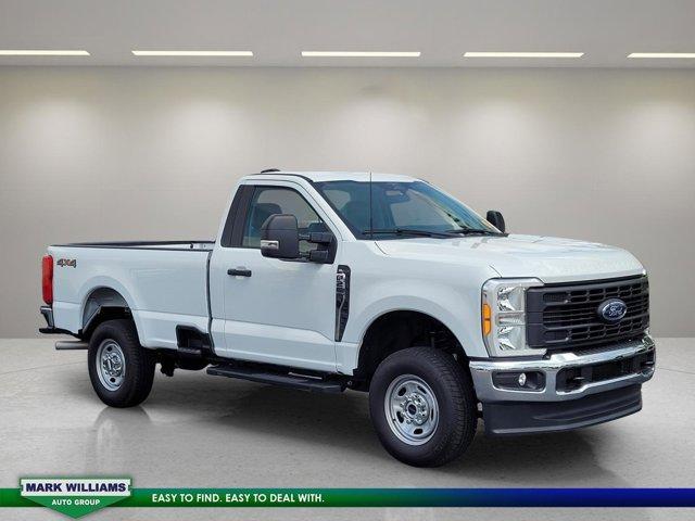 Photo of 2023 Oxford White Ford F-250