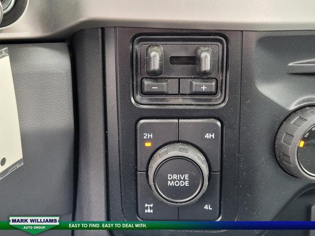 Photo of 2023 Oxford White Ford F-250
